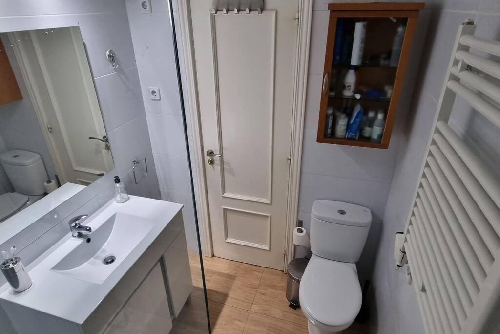 Habitacion Privada En El Centro De Madri Exterior foto